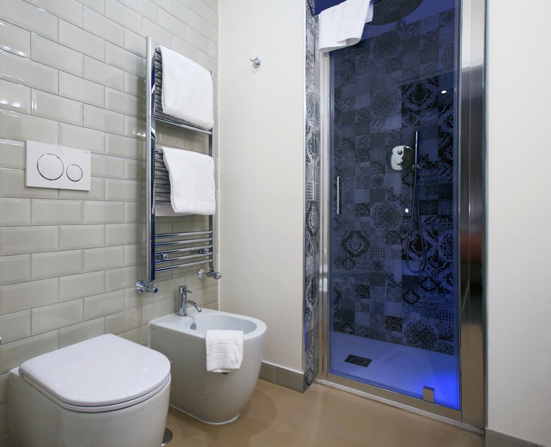 Trevi Contemporary Suite Roma Exterior foto